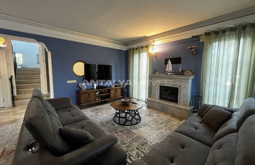 Villa Dans Grand Jardin Avec Piscine À Fethiye Mugla 4