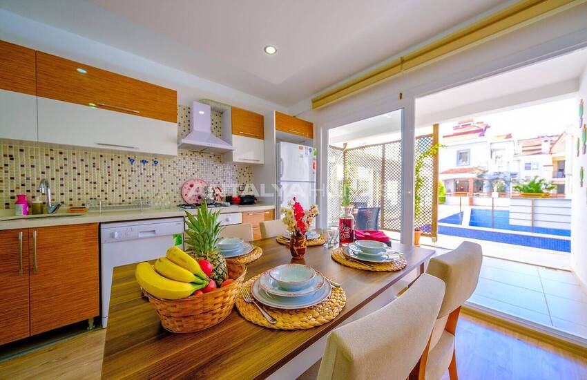 Fethiye Çalış'ta Plaja ve Tüm Olanaklara Yakın Eşyalı Daire 8