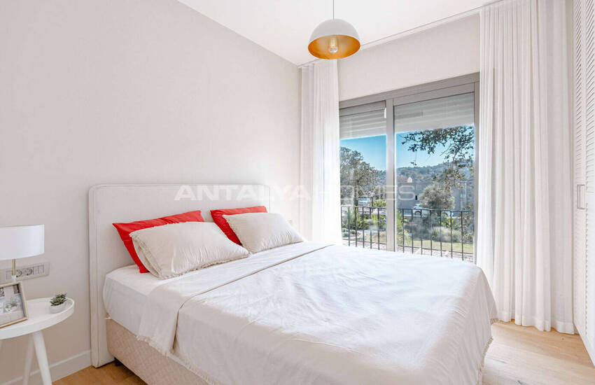 Stenbelagda Hus Med Pooler I Bodrum Gumusluk 23