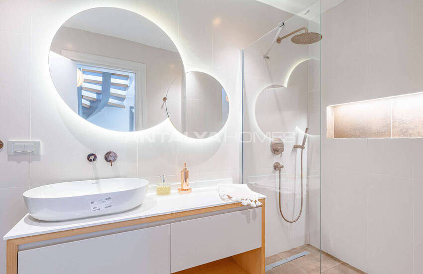 Stenbelagda Hus Med Pooler I Bodrum Gumusluk 30