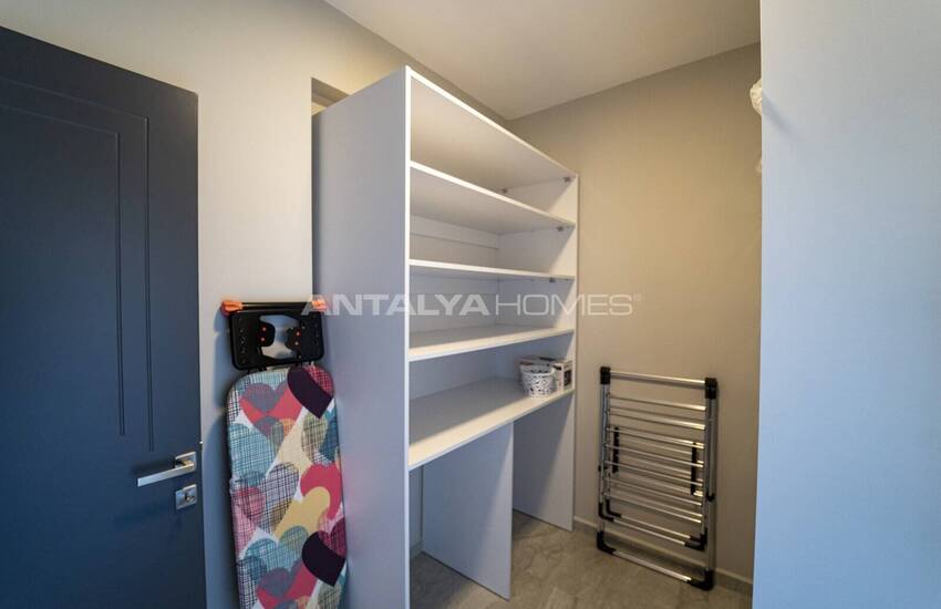 فيلا منفصلة مع مسبح داخلي وخارجي في فاراليا، فتحية 29