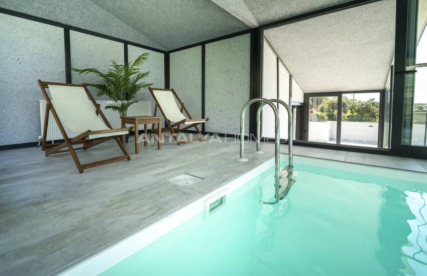 فيلا منفصلة مع مسبح داخلي وخارجي في فاراليا، فتحية 49