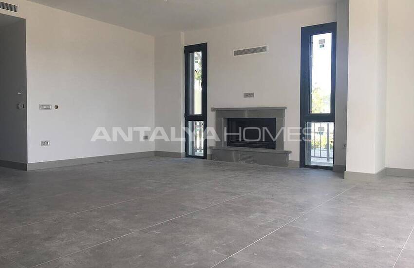 خانه مستقل 4 خوابه در یک مکان مرکزی در موغلا، بدروم 33