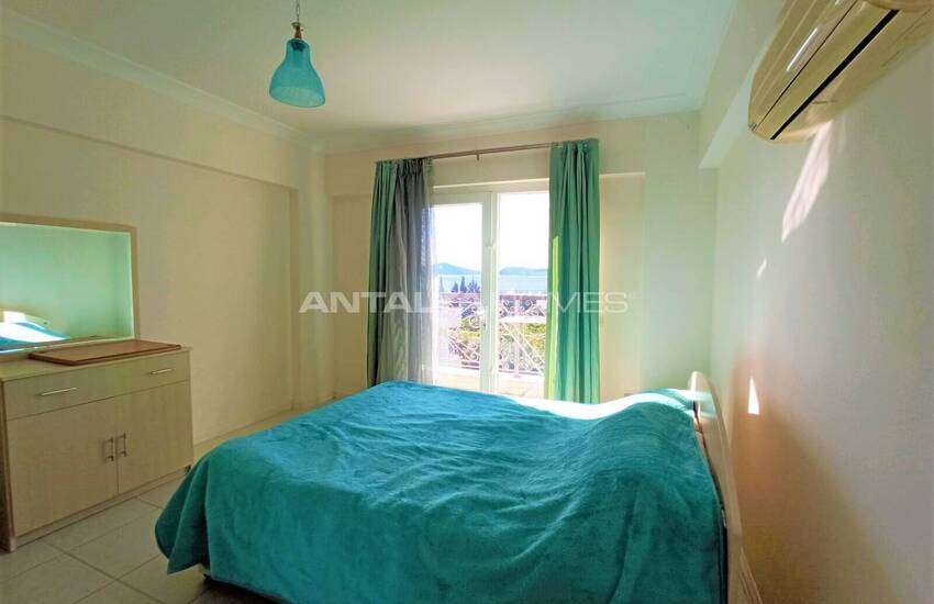 Muğla Milas’ta Denize Yürüme Mesafesinde Site İçinde Daire 18