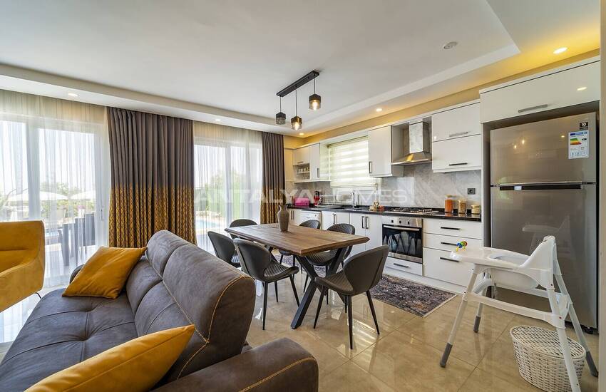 Шикарная Вилла с Личным Садом и Бассейнами в Олюденизе 18