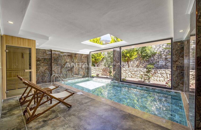 Шикарная Вилла с Личным Садом и Бассейнами в Олюденизе 30