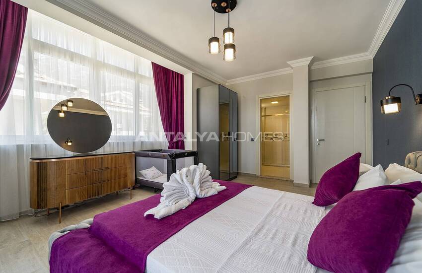 Шикарная Вилла с Личным Садом и Бассейнами в Олюденизе 23