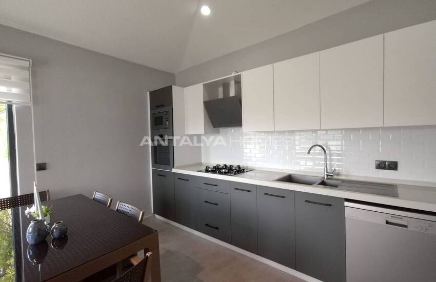 Muğla Sarıgerme’de Havuzlu Müstakil Özel Tasarım Villa 23