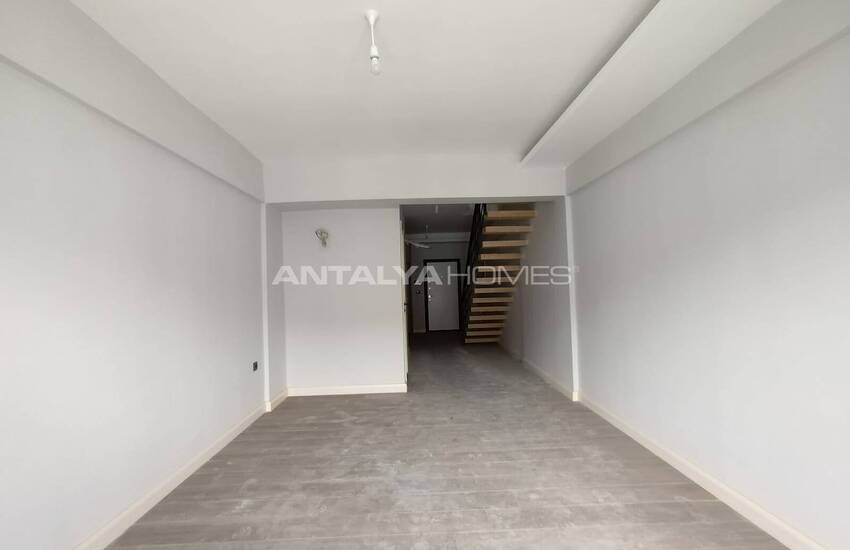 Fethiye Merkezde Kordon'a 50 M Mesafede 2+1 Daire 3