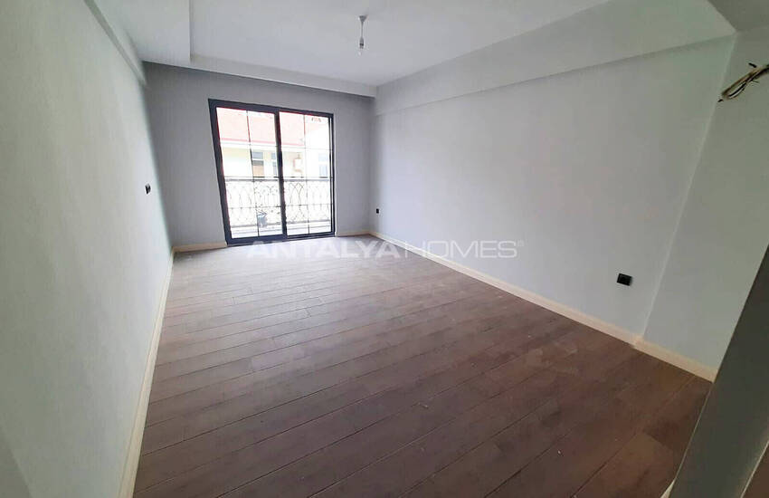 Fethiye Merkezde Kordon'a 50 M Mesafede 2+1 Daire 8