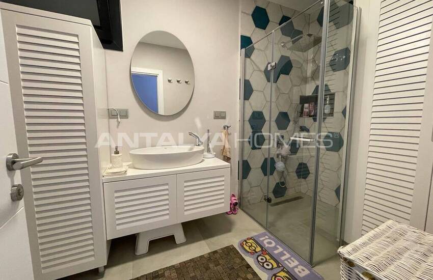 Muğla Fethiye'de Çalış Plajı'na Yakın Havuzlu 4+1 Villa 21
