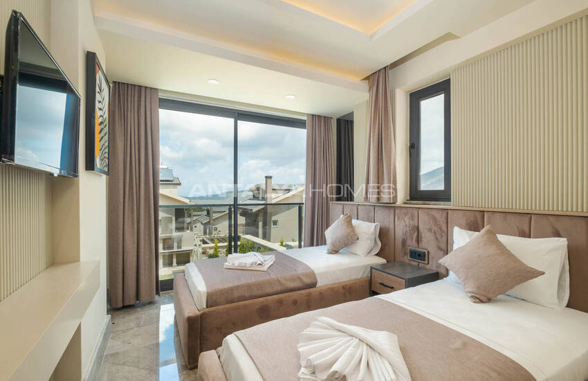 Ölüdeniz'de 3+1 Müstakil Havuz ve Saunalı Satılık Villa 14