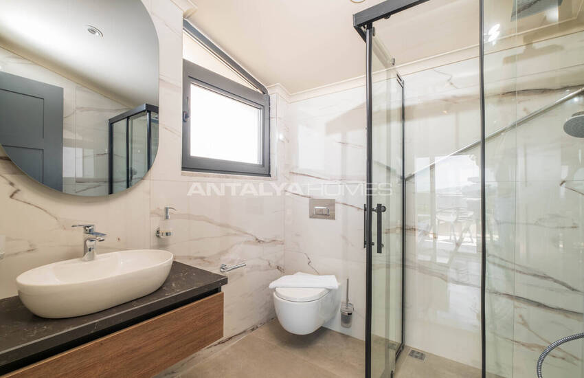 Ölüdeniz'de 3+1 Müstakil Havuz ve Saunalı Satılık Villa 15