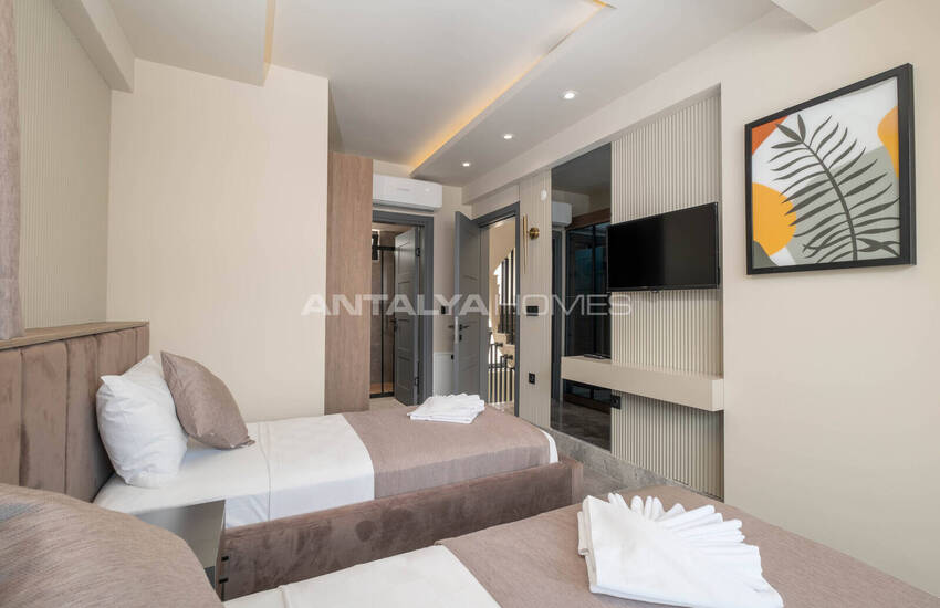 Ölüdeniz'de 3+1 Müstakil Havuz ve Saunalı Satılık Villa 17