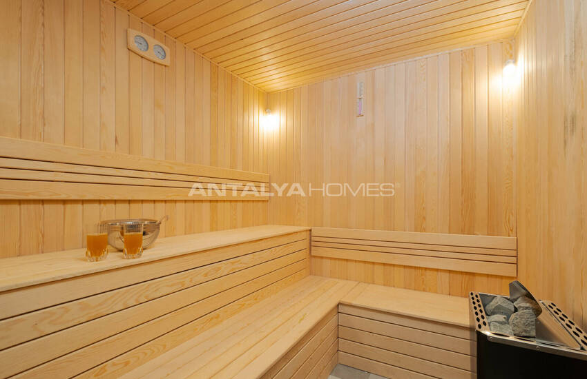 Ölüdeniz'de 3+1 Müstakil Havuz ve Saunalı Satılık Villa 35