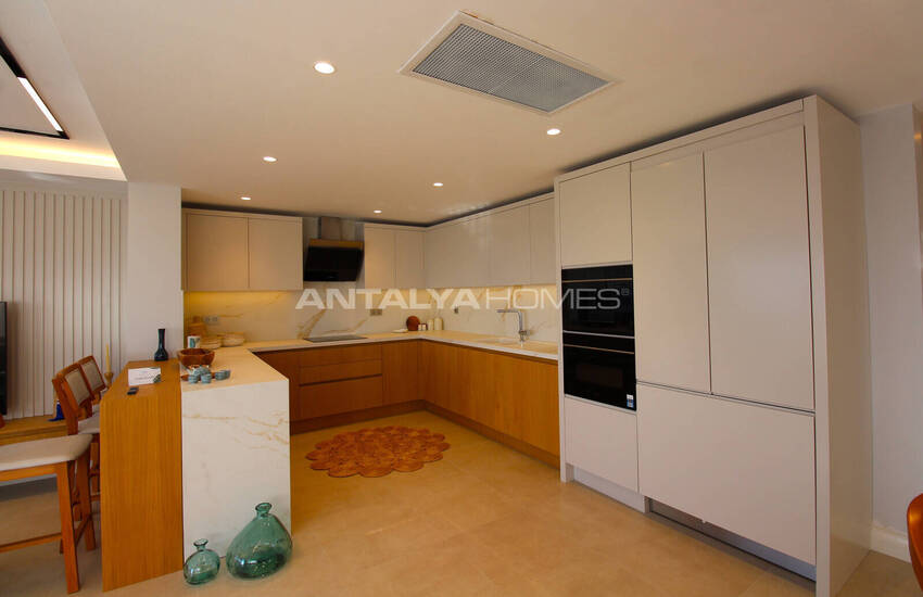 Bodrum Yalıkavak'ta Taş Kaplama Deniz Manzaralı Müstakil Villalar 26