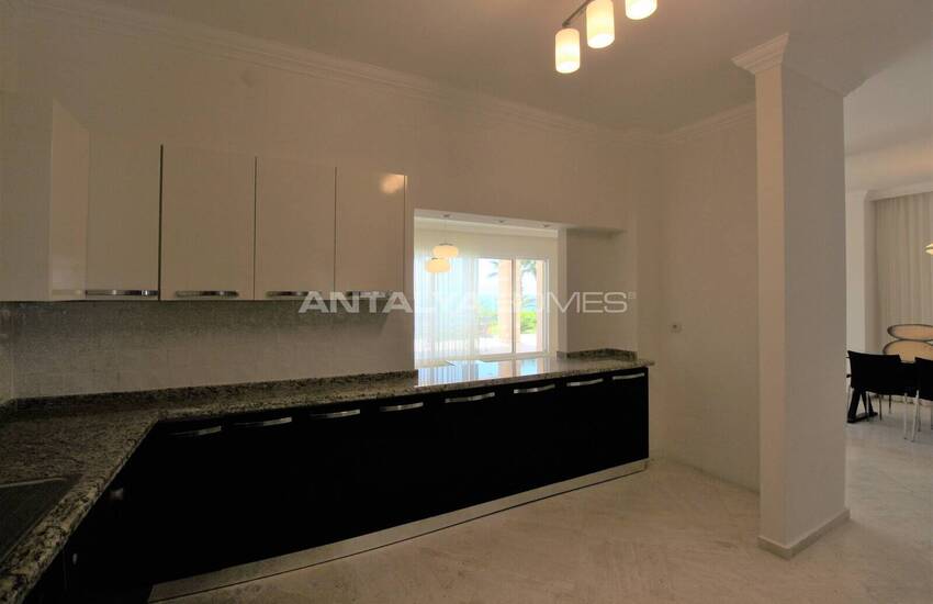 Detached Villa in Seafront Complex with Private Beach in Bodrum 20