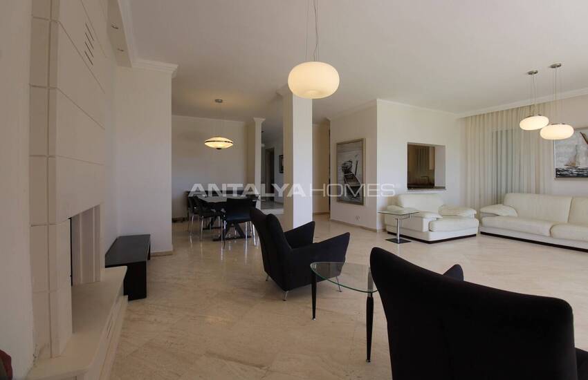 Detached Villa in Seafront Complex with Private Beach in Bodrum 18