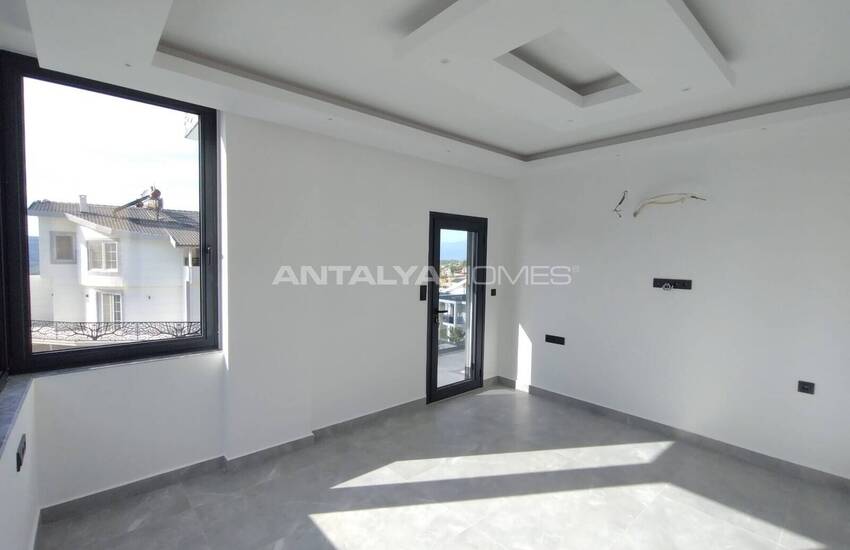 Muğla Fethiye'de Özel Havuzlu Şık Müstakil Villa 28