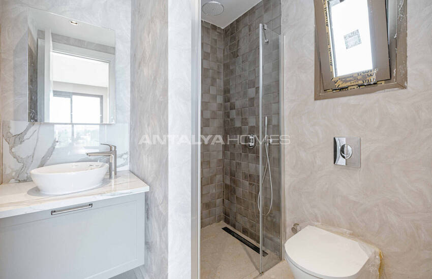 Detached Villas with Private Pools in Bodrum Kadikalesi 30