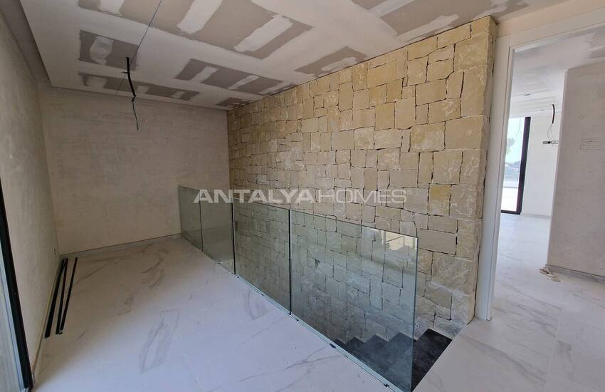 Muğla Sarıgerme'de Denize Yakın Bahçeli Müstakil Villa 19