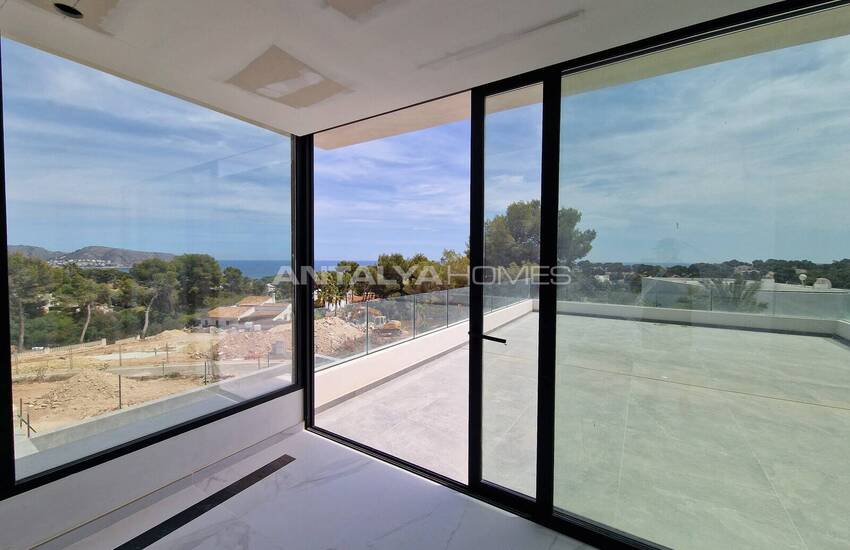 Muğla Sarıgerme'de Denize Yakın Bahçeli Müstakil Villa 25