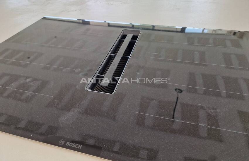 Muğla Sarıgerme'de Denize Yakın Bahçeli Müstakil Villa 9