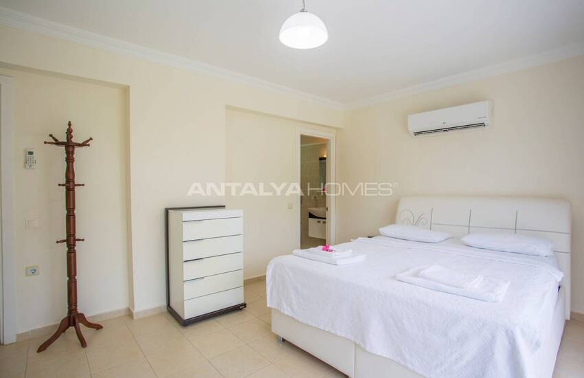 Property with Garden and Swimming Pool in Mugla Fethiye 16