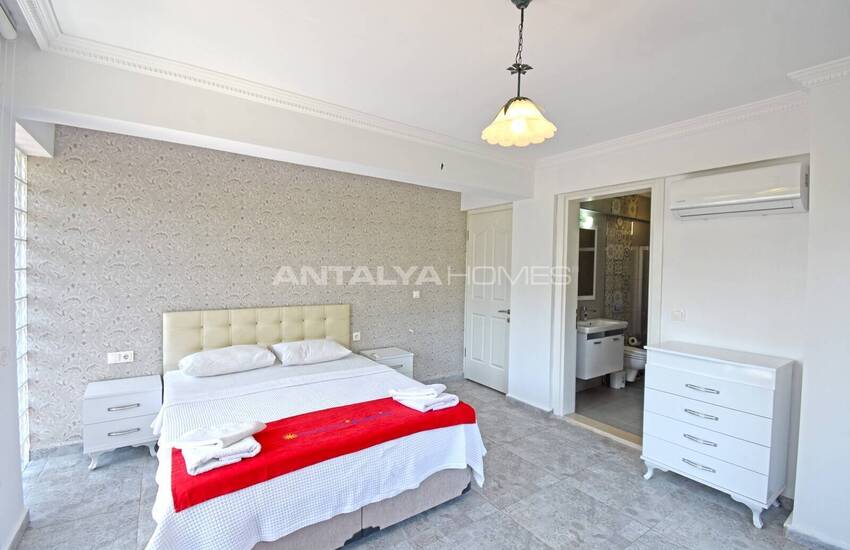 Fethiye Ölüdeniz'de 3 Yatak Odalı ve 3 Banyolu Geniş Müstakil Ev 15