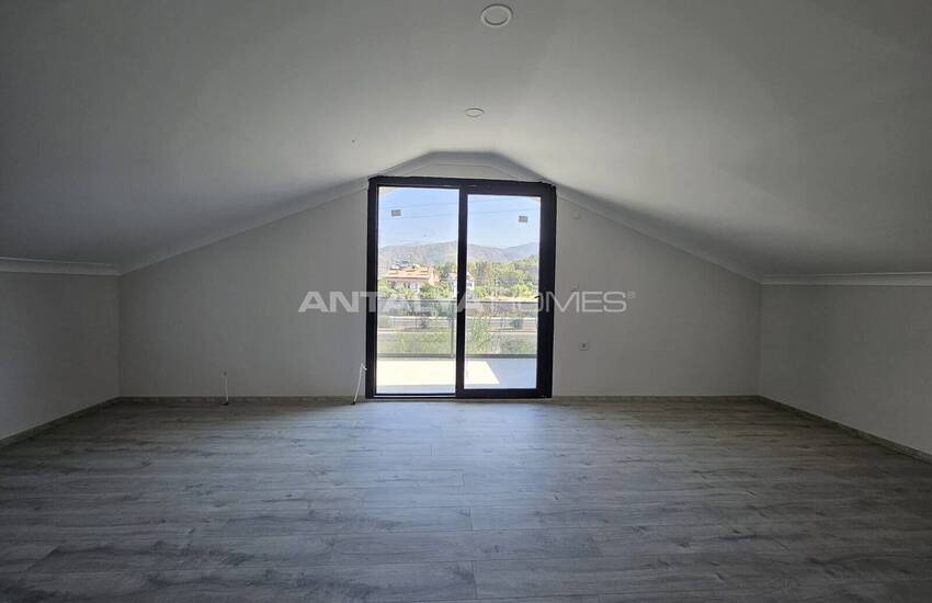 خانه مستقل 4 خوابه با استخر در فتحیه 20