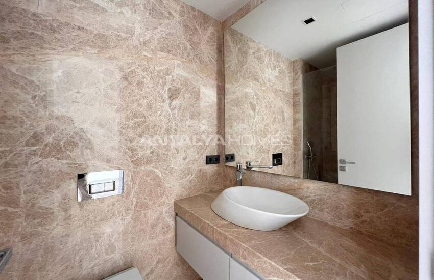 املاک با دید دریا در یک مجتمع امن در بدروم ترکیه 24