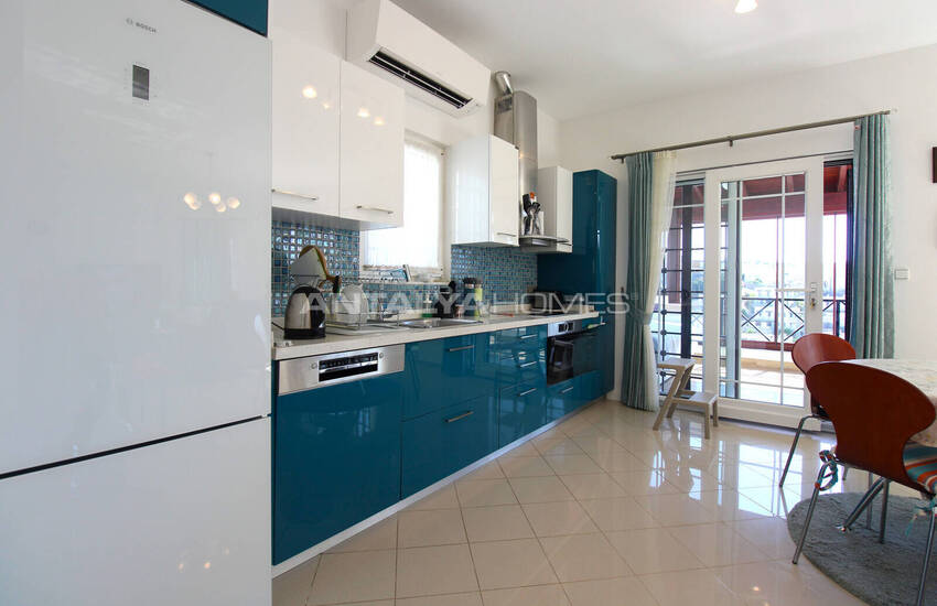 Muğla Bodrum'da Müştemilatlı Deniz Manzaralı Müstakil Villa 22