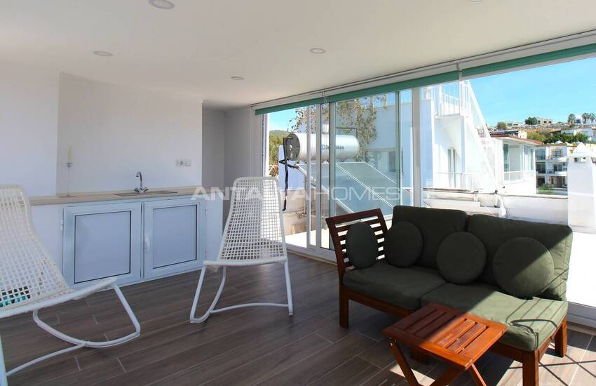 Muğla Bodrum'da Müştemilatlı Deniz Manzaralı Müstakil Villa 21