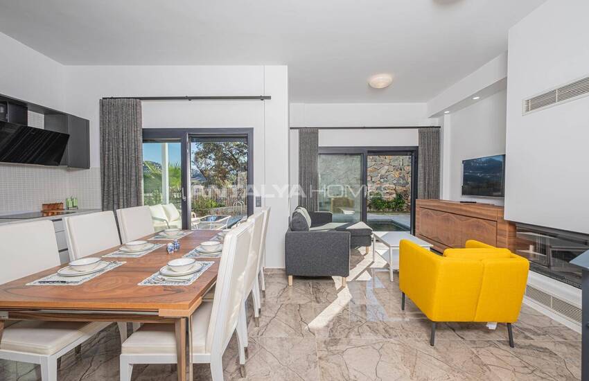 منازل منفصلة مطلة على البحر مع حمام سباحة خاص في بودروم تركيا 7