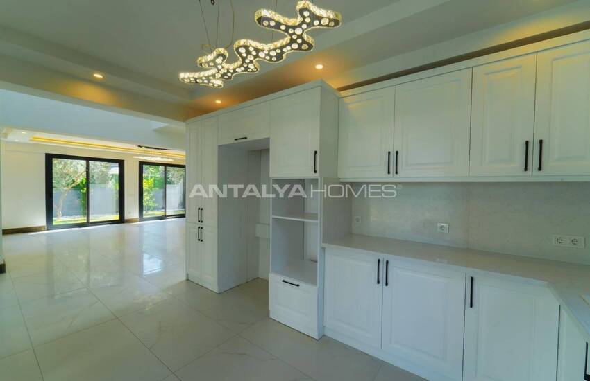 6-bedroom House with Private Pool in Fethiye 13