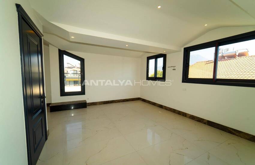 6-bedroom House with Private Pool in Fethiye 19