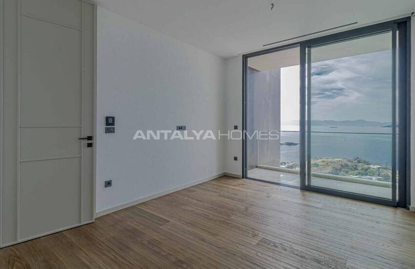 ویلا مستقل با دید دریا با استخر در بدروم ترکیه 15