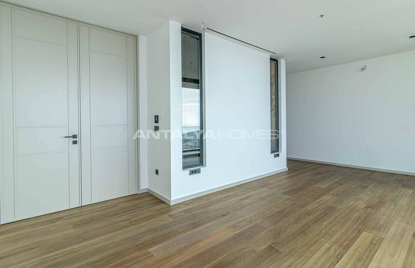 ویلا مستقل با دید دریا با استخر در بدروم ترکیه 16