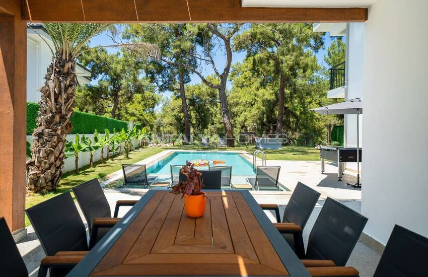 خانه های زیبا با استخر و پارکینگ اختصاصی در فتحیه چیفتلیک 21