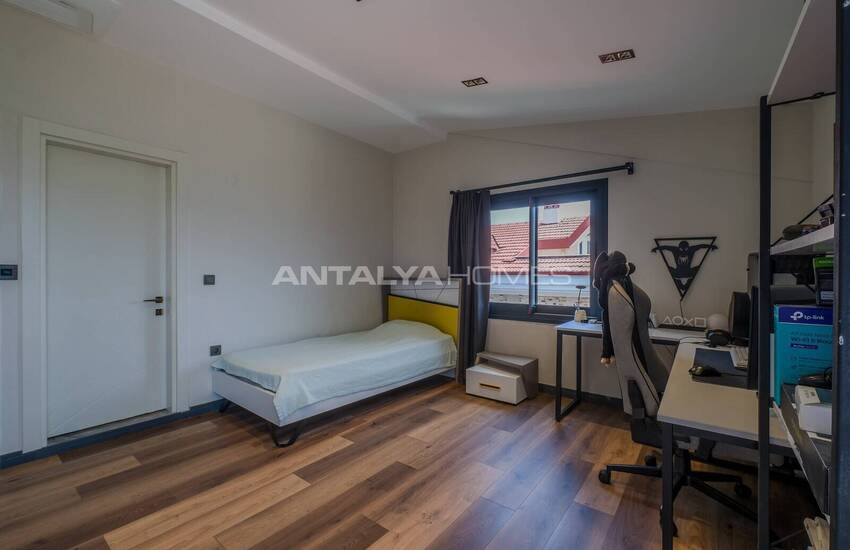 Detached Luxury House with Pool in Fethiye Akarca 40