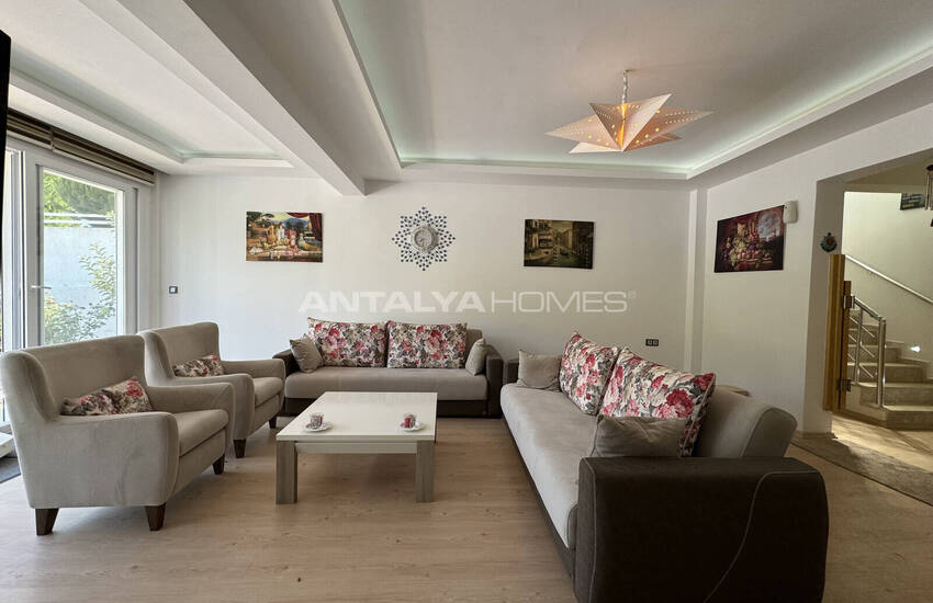 خانه ای زیبا با استخر در اولودنیز فتحیه 13