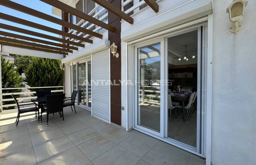 خانه ای زیبا با استخر در اولودنیز فتحیه 39