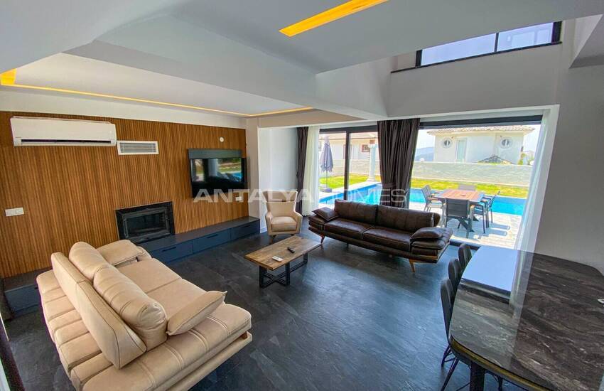 فيلا فاخرة مع إمكانية الحصول على دخل إيجاري في فتحية 13