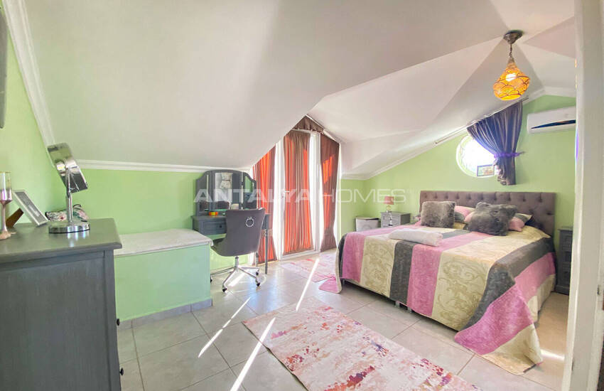 Fethiye Ölüdeniz'de Plaja Yakın Lüks Villa  14