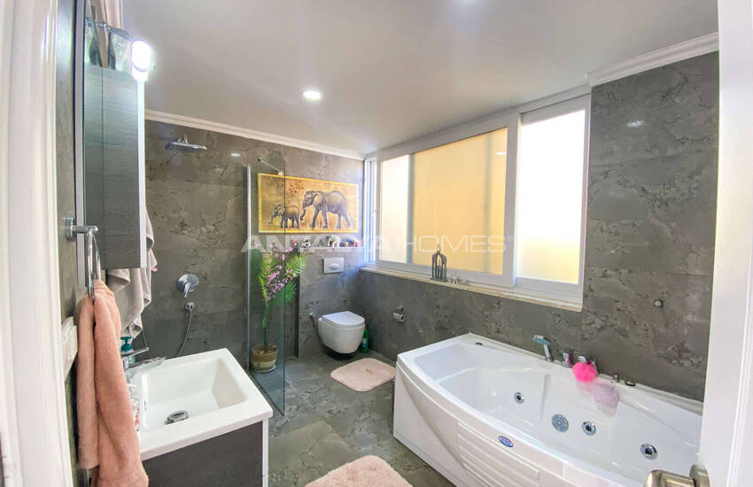 Fethiye Ölüdeniz'de Plaja Yakın Lüks Villa  18