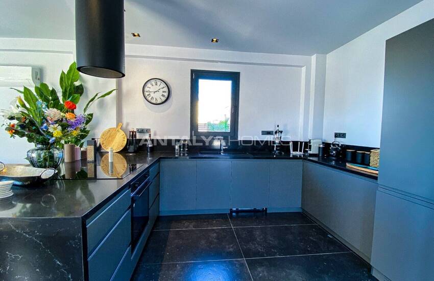 Fethiye'de Kısa Süreli Kiralamalar İçin İdeal 4 Yatak Odalı Ev 10