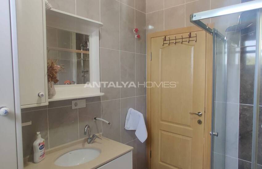 خانه مزرعه در کنار رودخانه ها و جنگل ها در موغلا سیدیکمر 27