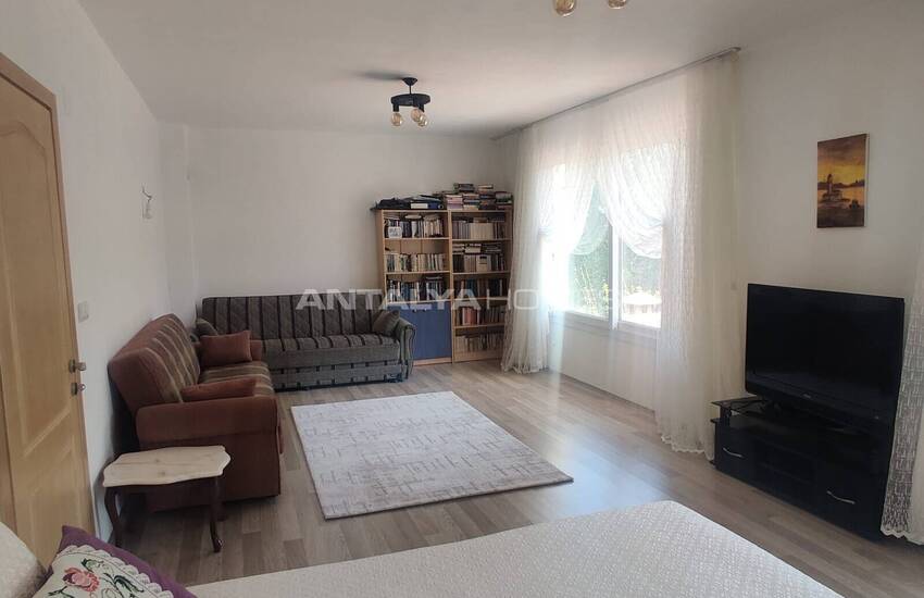 خانه مزرعه در کنار رودخانه ها و جنگل ها در موغلا سیدیکمر 15