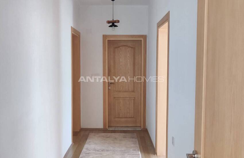 خانه مزرعه در کنار رودخانه ها و جنگل ها در موغلا سیدیکمر 34