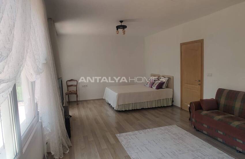 خانه مزرعه در کنار رودخانه ها و جنگل ها در موغلا سیدیکمر 18